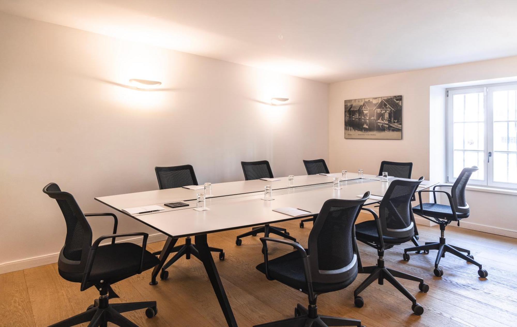 Pavillon Regent Petite France Hotel สตราสบูร์ก ภายนอก รูปภาพ A meeting room at the London School of Economics