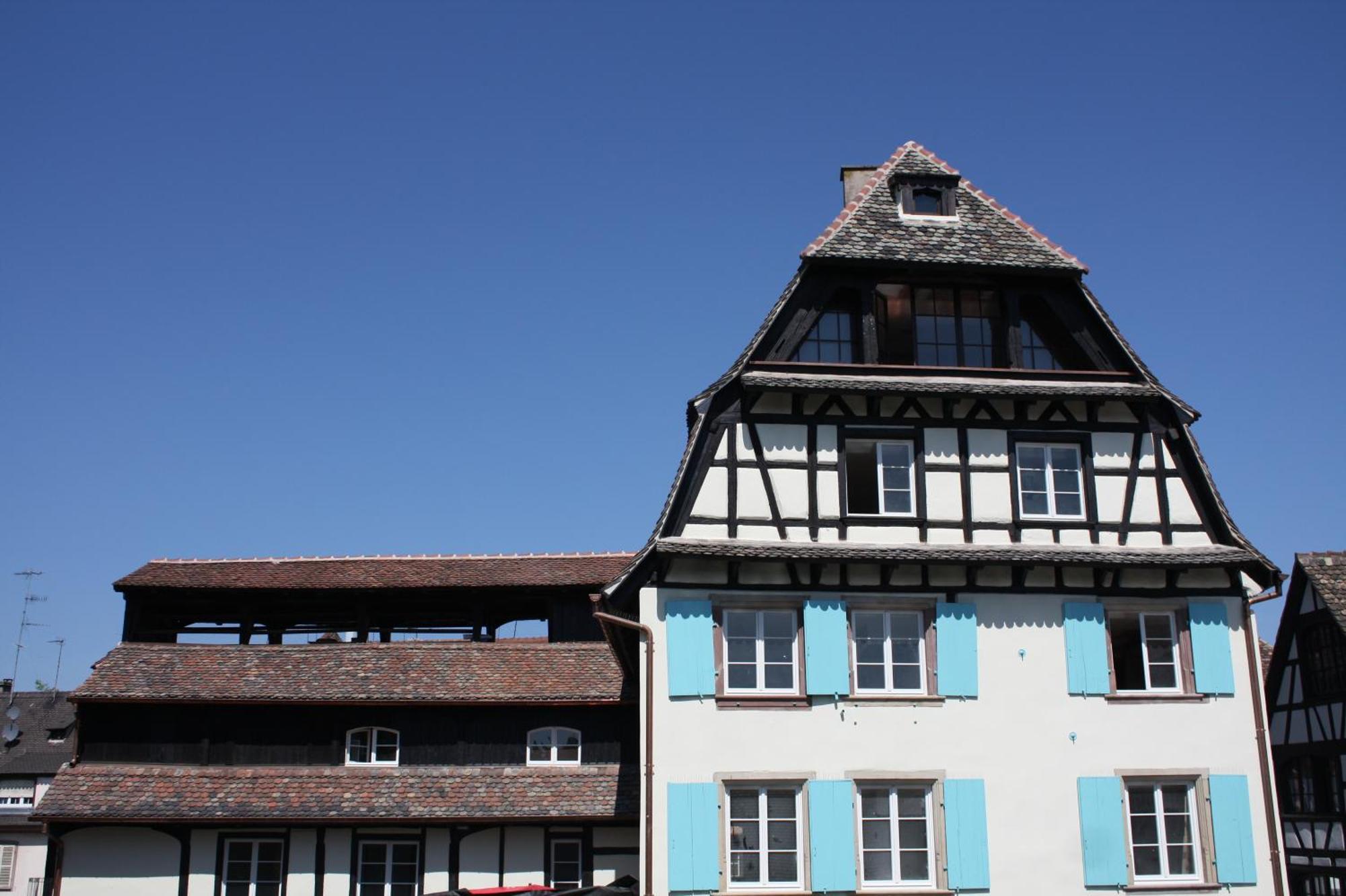 Pavillon Regent Petite France Hotel สตราสบูร์ก ภายนอก รูปภาพ The Gasthaus Sternen in Wil Castle